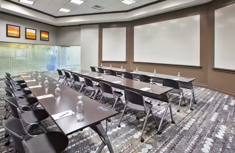 Embassy Suites by Hilton Columbus - Airport