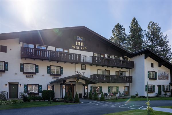 Blue Elk Inn