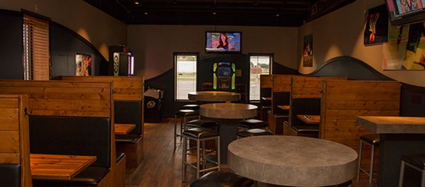 The Bar Of Appleton - Lynndale