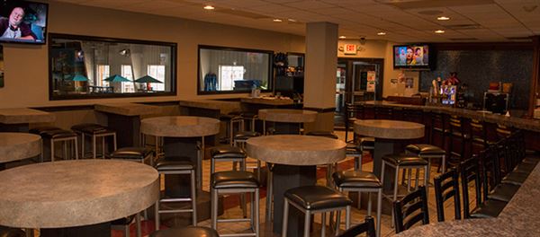 The Bar Of Appleton - Lynndale