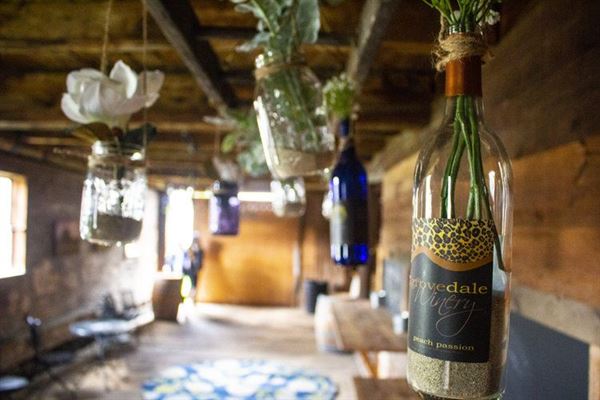 Grovedale Winery & Vineyards
