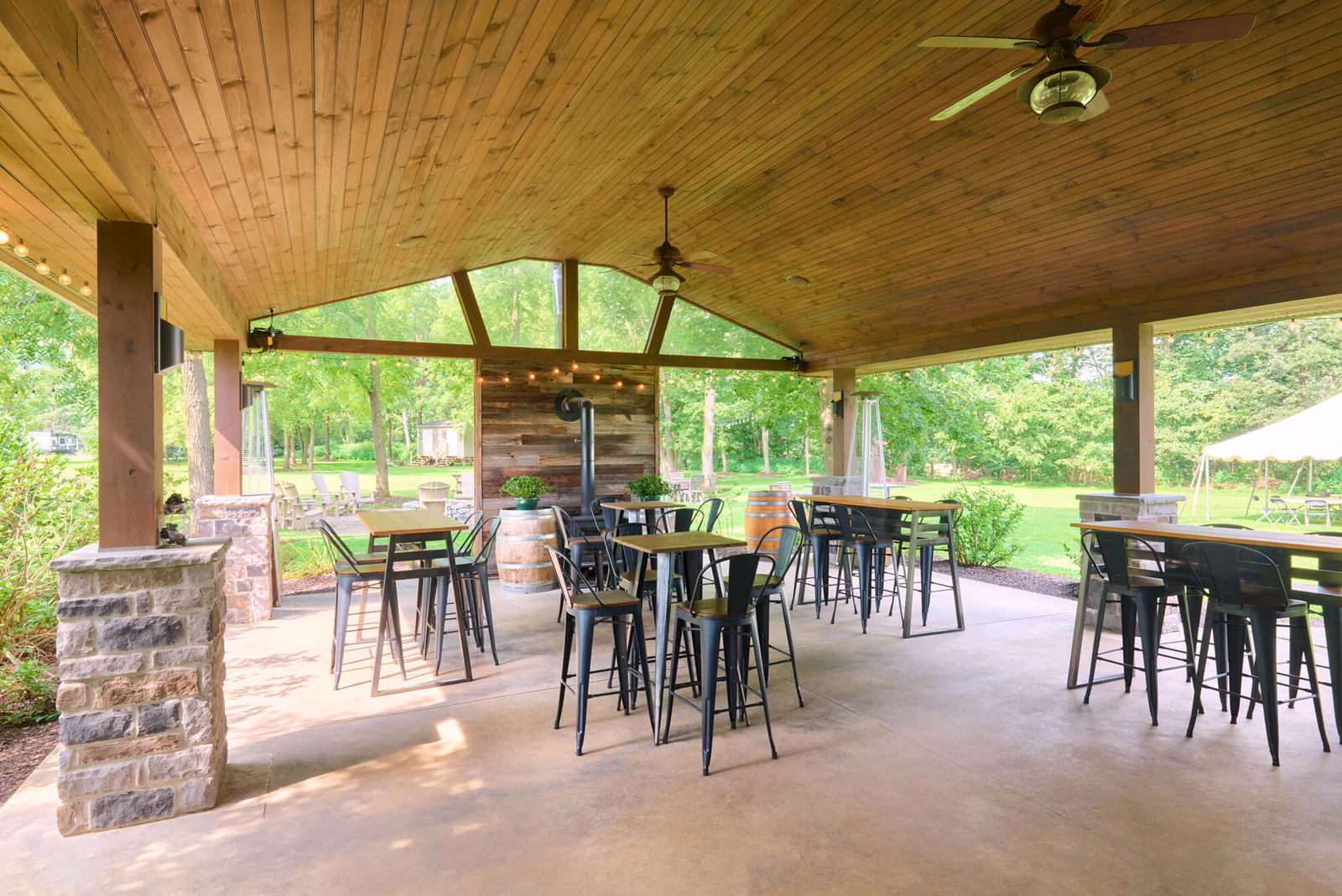 Grovedale Winery & Vineyards