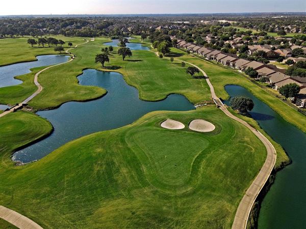Oakmont Country Club