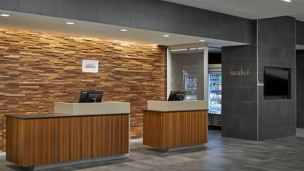 Courtyard Downtown Baltimore