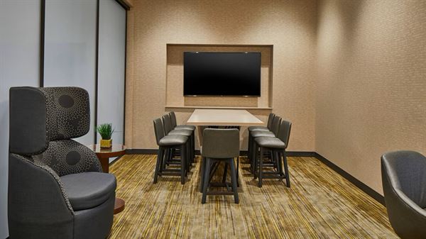 Courtyard Downtown Baltimore