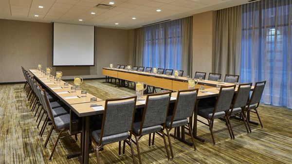 Courtyard Downtown Baltimore