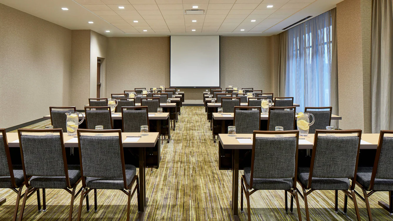 Courtyard Downtown Baltimore