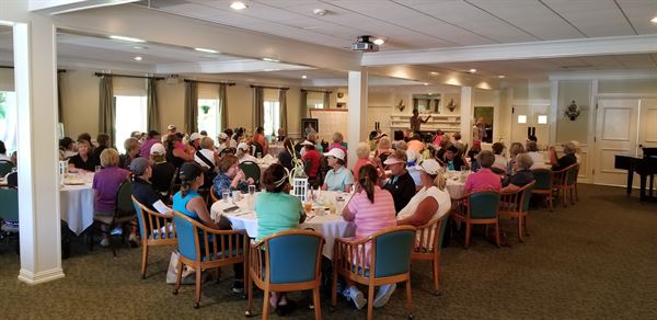 Twin Hills Country Club