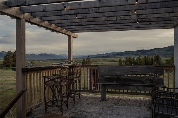 Peace of Paradise Montana