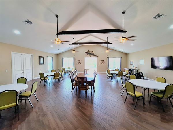 Black Hammock Getaway