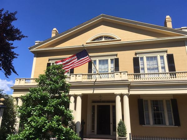 Rotch-Jones-Duff House & Garden Museum