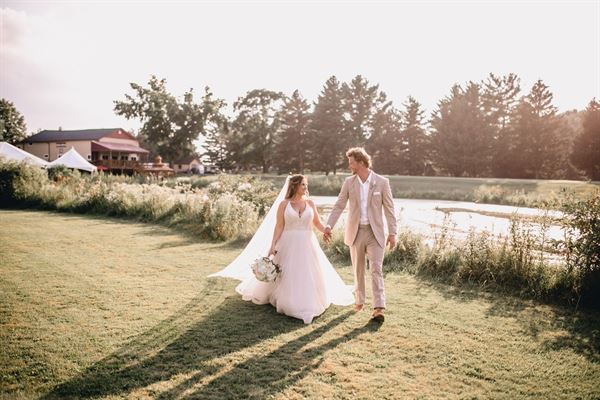 Sutton Barn at Rolling Meadows Golf Course