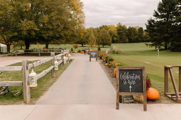 Sutton Barn at Rolling Meadows Golf Course