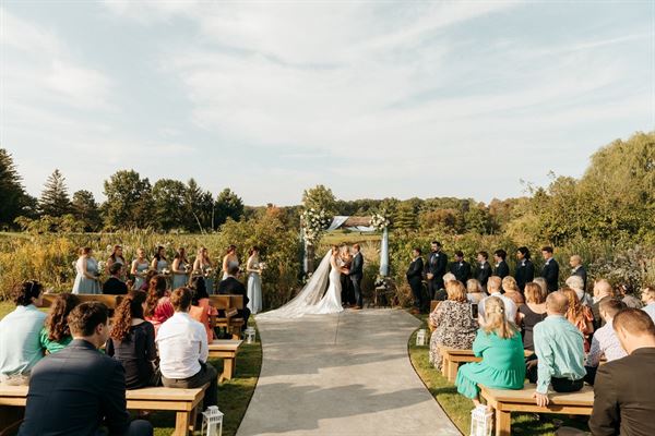 Sutton Barn at Rolling Meadows Golf Course