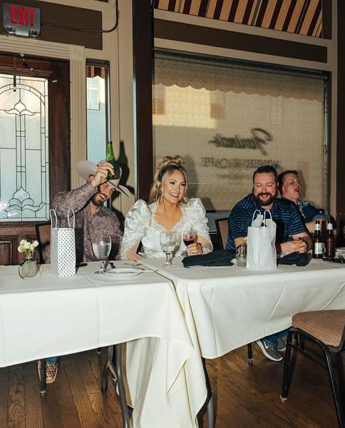 Farina's Winery and Cafe