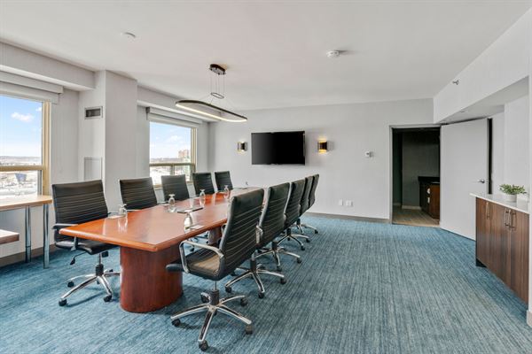 Holiday Inn & Suites Ottawa Kanata