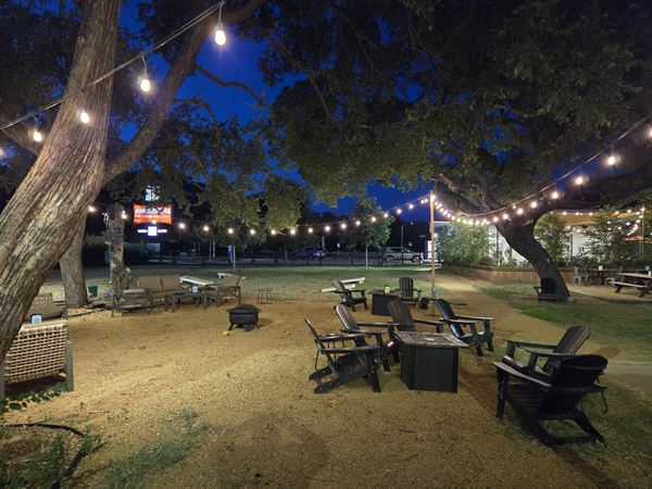 Andersons Eatery & Distillery