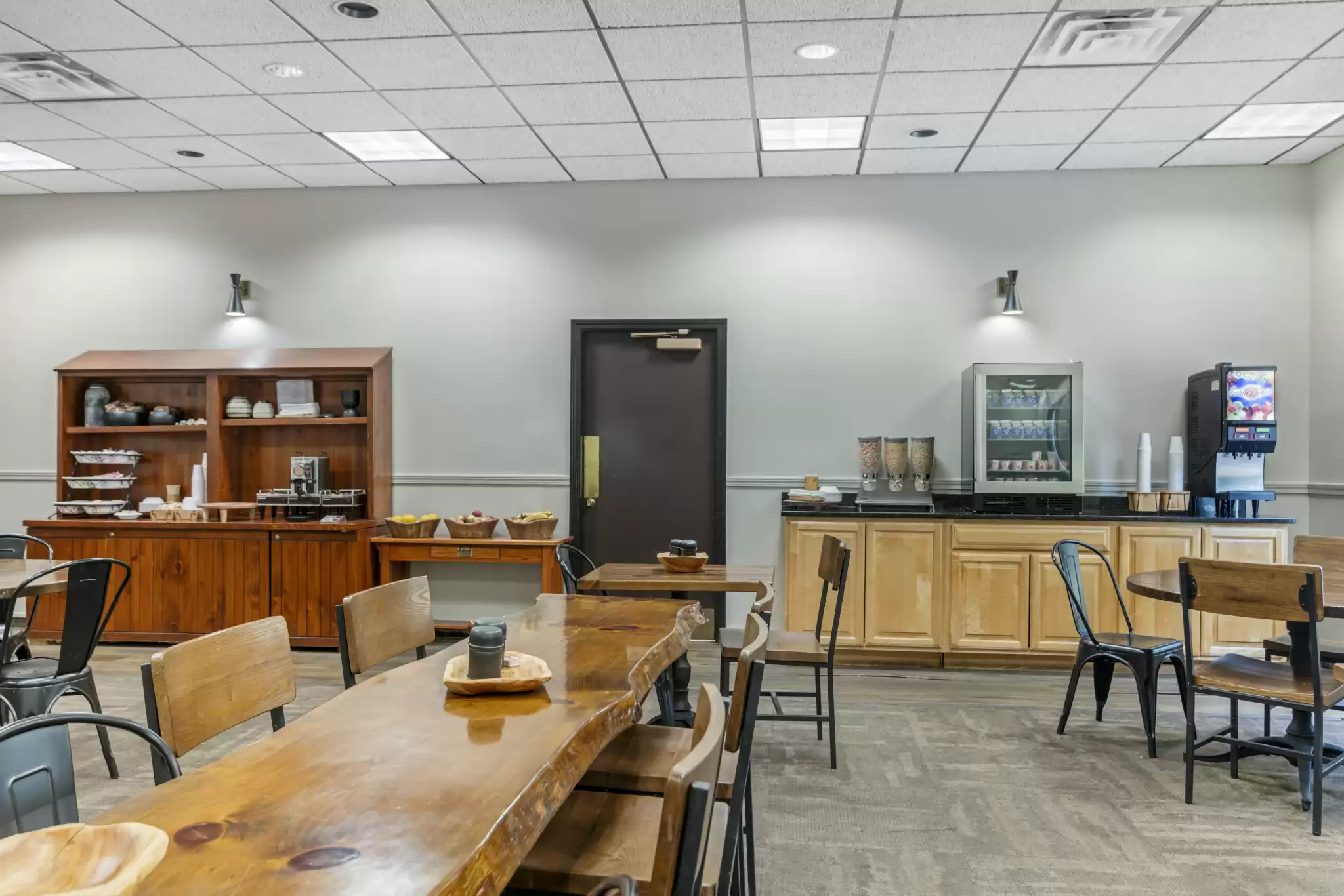 The Green Granite Inn & Conference Center