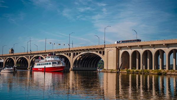 Yacht Charters on the Bay by Watermark - Annapolis