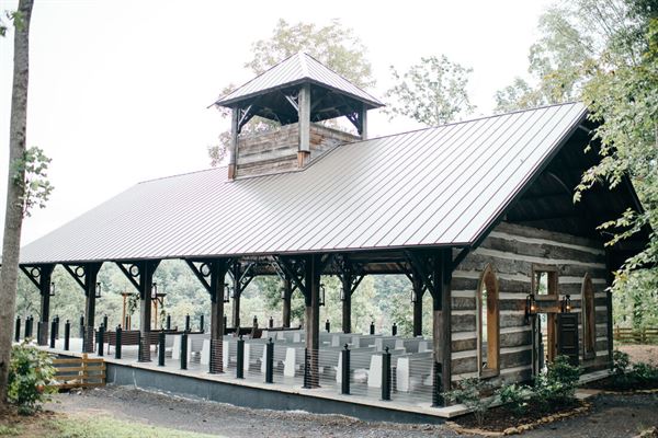 Burns Bluff at High Falls Wedding and Event Center