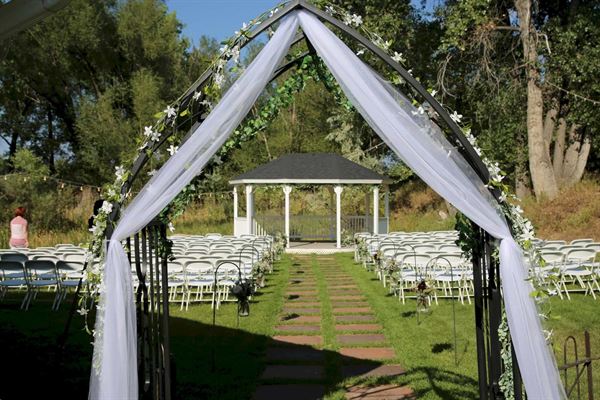 Ralstons Crossing Event Center