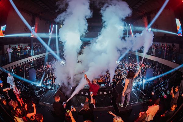 Exchange Los Angeles