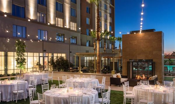 Courtyard Irvine Spectrum