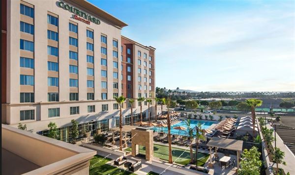 Courtyard Irvine Spectrum