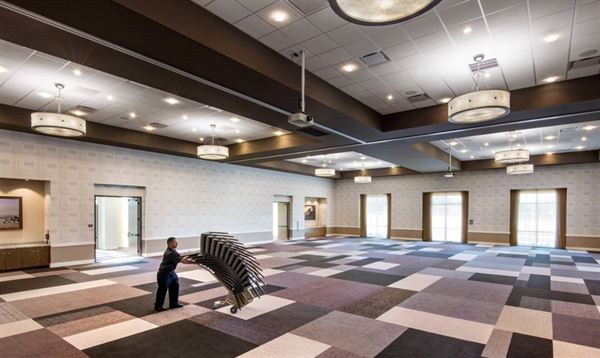 Courtyard Irvine Spectrum