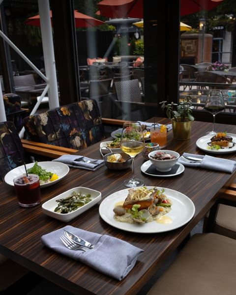 Conversate Steak & Seafood