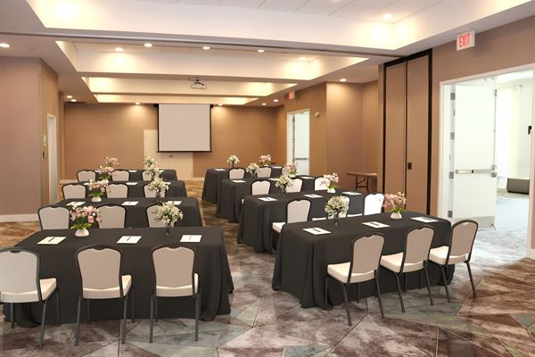 Holiday Inn Hotel & Suites Memphis - Wolfchase Galleria