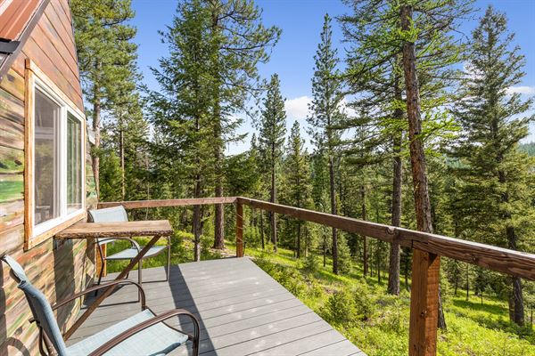 The Hohnstead Glamping Cabins