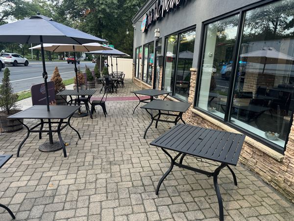 Bobby Q’s …Jus Like Mama’s