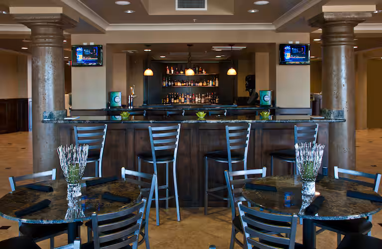 DoubleTree by Hilton Phoenix-Gilbert & Elegante Conference Center