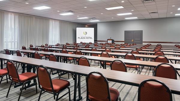 University Plaza Hotel and Convention Center