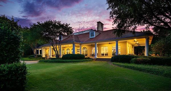 Kelly Plantation Golf Club