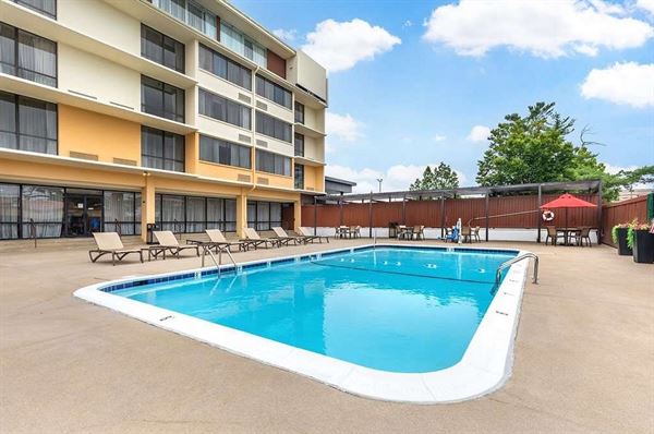 Best Western Plus Laurel