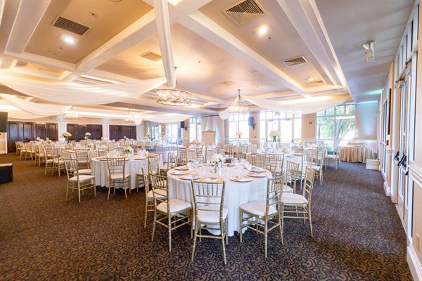 Palm Tree Weddings & Events