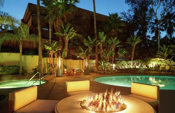 DoubleTree by Hilton San Diego - Hotel Circle