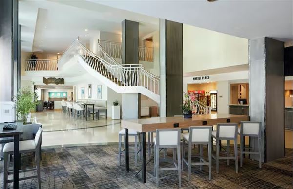 DoubleTree by Hilton San Diego - Hotel Circle