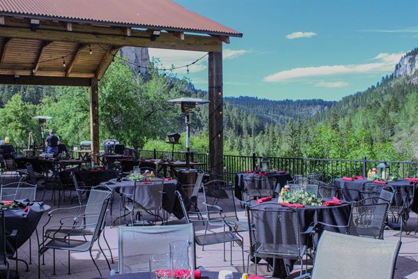 Spearfish Canyon Lodge