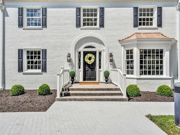 Milan Manor at Smith Mountain Lake