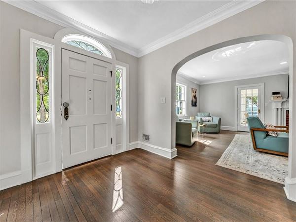 Milan Manor at Smith Mountain Lake