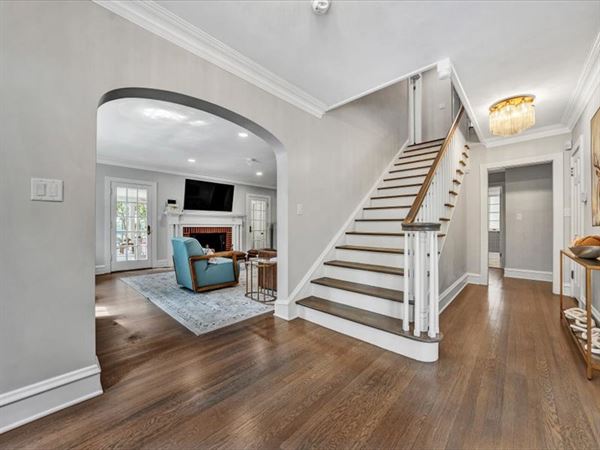 Milan Manor at Smith Mountain Lake