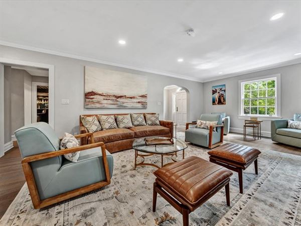 Milan Manor at Smith Mountain Lake