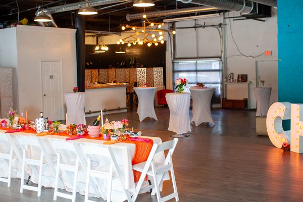 Spinning Canvas Event Venue