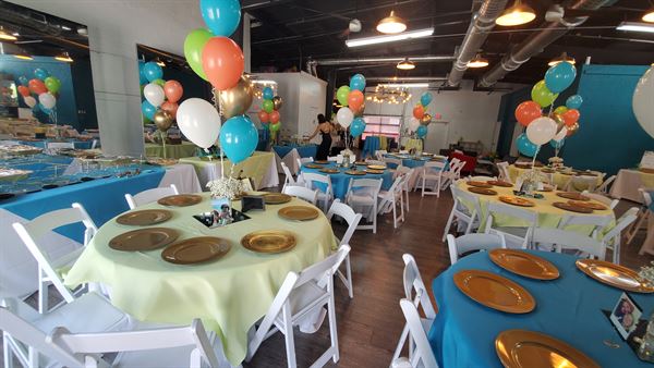 Spinning Canvas Event Venue