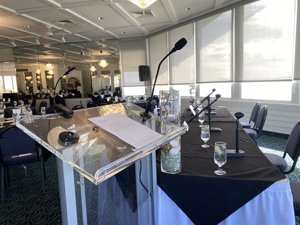 Bon Appetit Restaurant & Sunset Ballroom