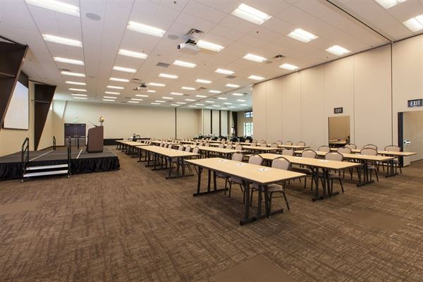 Best Western Premier Boulder Falls Inn