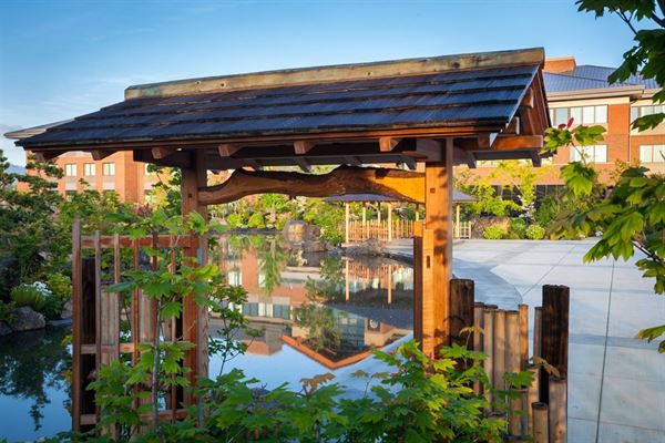 Best Western Premier Boulder Falls Inn